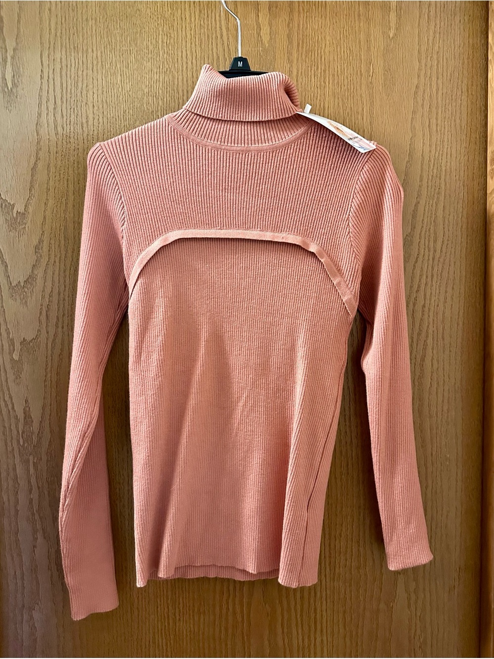 Ribbed Pink Turtleneck Sweater - Classic Fit